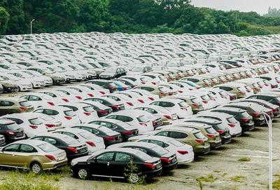 報(bào)廢車"重生"的零部件:流入"黑市" 真假難辨